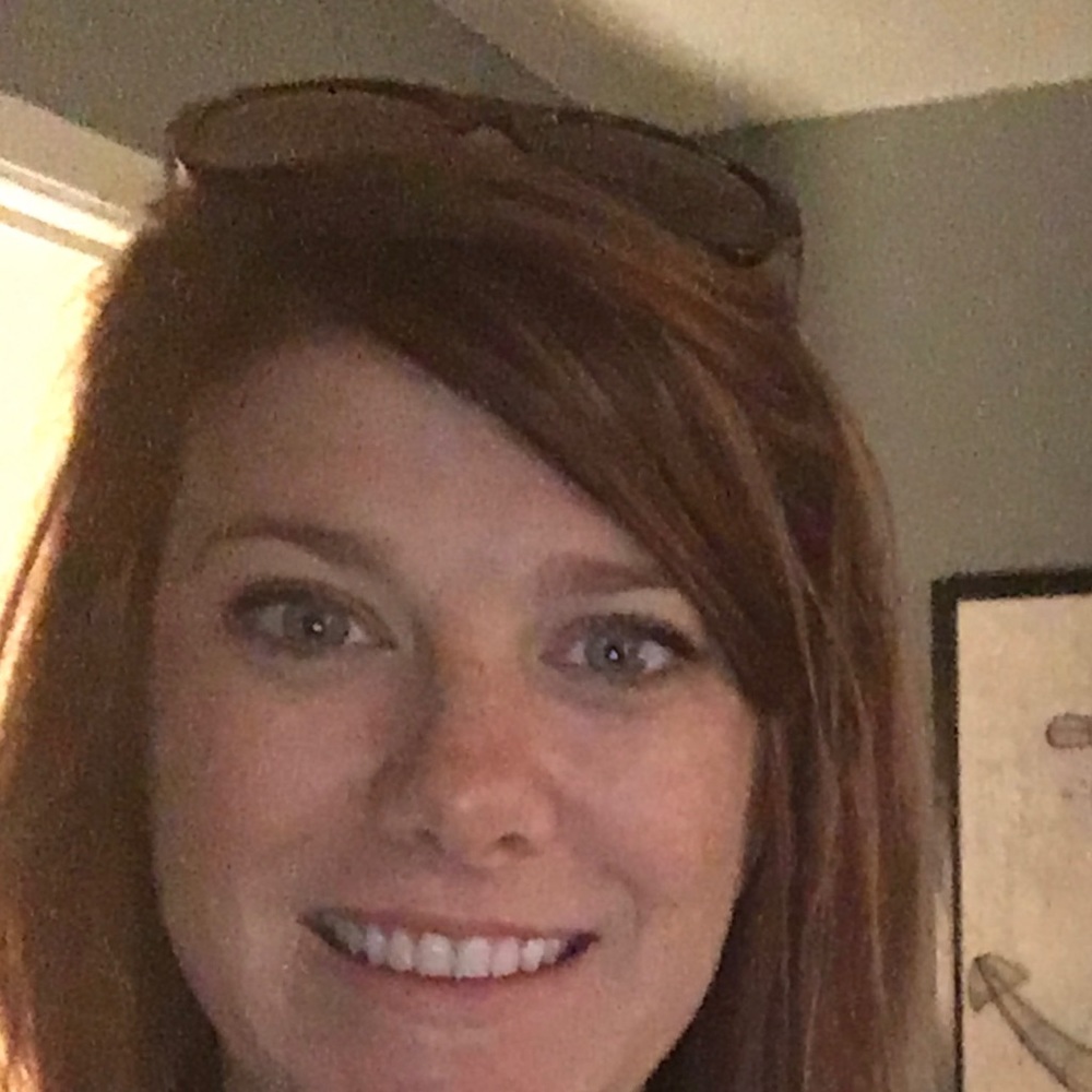 Meet your Posher, Leslie